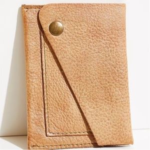 NWT Free People Sol Fold Leather Wallet In Mineral - Tan